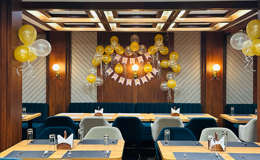 Dinning